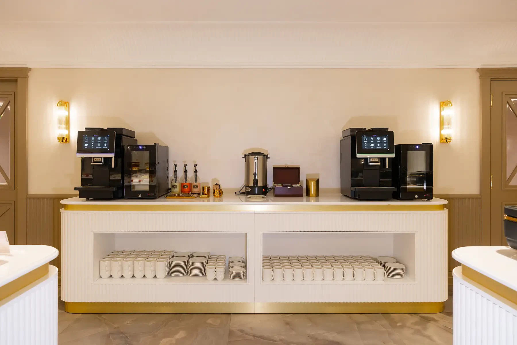 Название слайда Название слайда